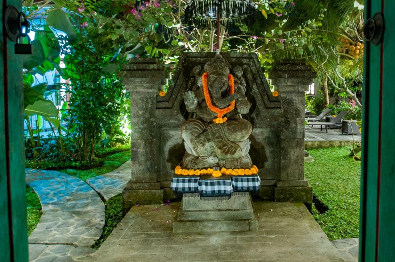 Flamboyant Villa Ubud Екстериор снимка