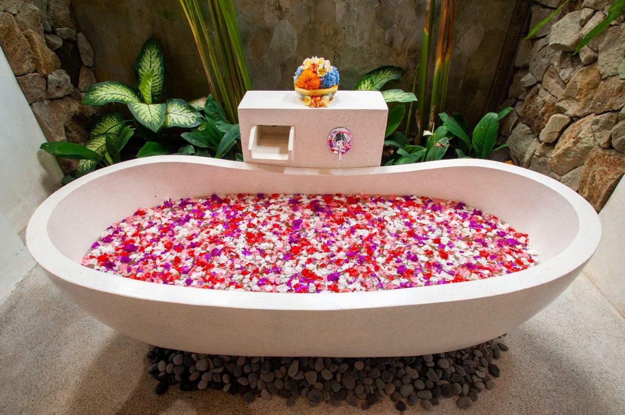 Flamboyant Villa Ubud Екстериор снимка
